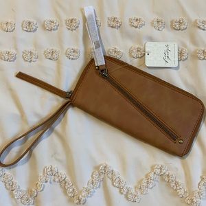 Free People wallet